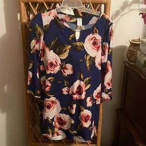 2 piece pant set navy blue floral 💙💐